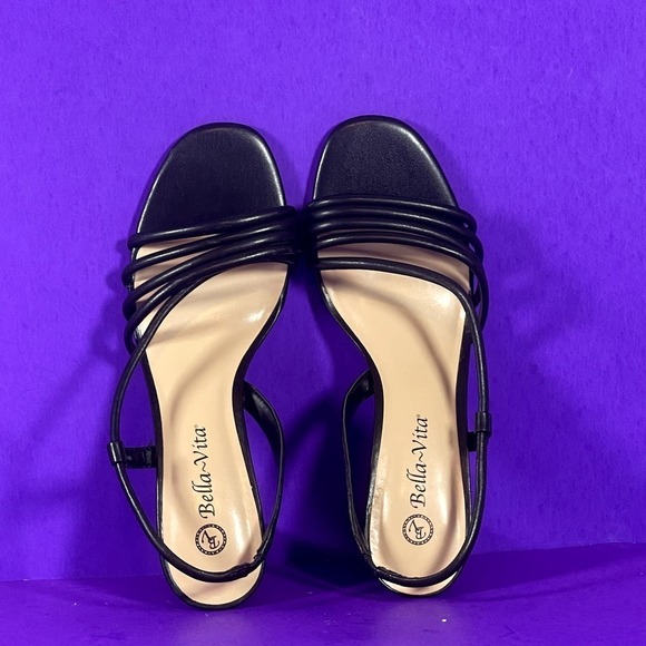Bella Vita Women's Black Leather Slingback Block Heel Sandal Size 7.5 WW-NEW - Picture 5 of 7